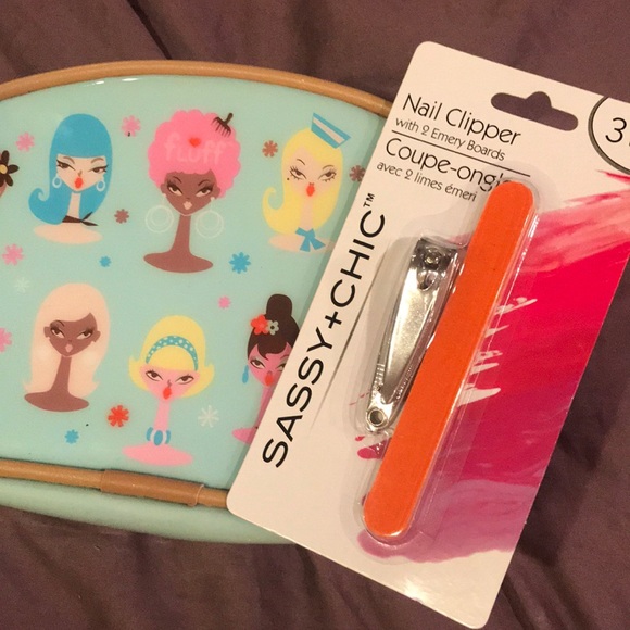 Makeup bag - Picture 3 of 3